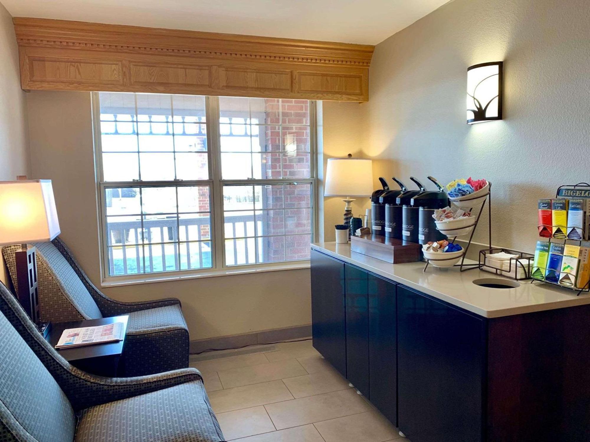 Country & By Radisson - Pleasant Prairie Hotel 3*